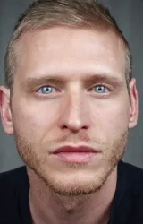 Николас Логан