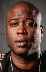 Кевин Дэниелс