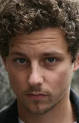 Чарли Густафссон