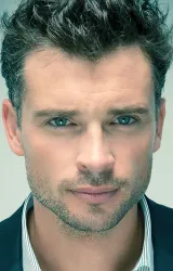 Том Уэллинг