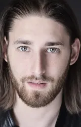 Адам Бернетт