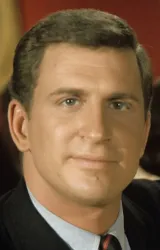 Тед Бесселл